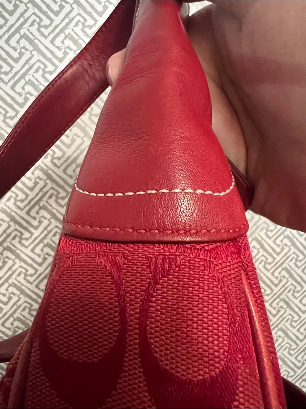 Vintage Coach Hamptons Clip Hobo – Red Signature C – Style 8K03